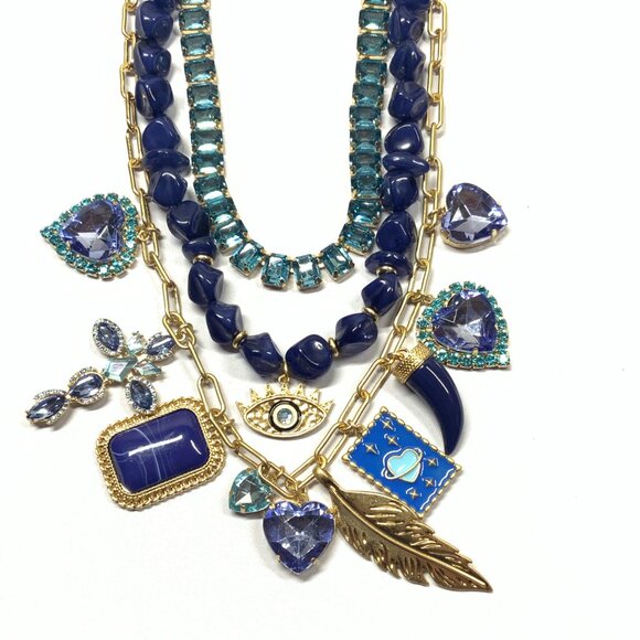 Simply Vera Wang Gold Tone 3 Row Charm Statement Necklace Evil Eye Heart Feather - Picture 9 of 9